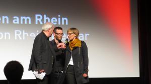 Director Kötz (l), Jakob Seemann (Kameramann)(m), Anne-Kathrin Gliese (Produzentin)(r), vor der Aufführung, Film "Nachthelle"   