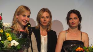 Nina Klamroth (Redaktion, WDR)(l), Kerstin Schmidbauer (Produzentin)(m), Erika Marozsán (Schauspielerin)(r), Film "Ich will dich"   