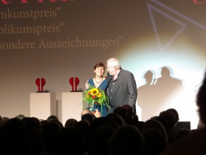 Spezielle Ehrung und Blümchen für Daniela Kötz