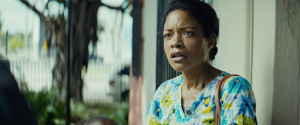 Chirons Mutter (Naomie Harris)