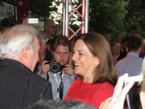 Martina Gedeck bei Ihrer Ankunft auf der Parkinsel.