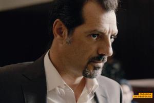 Toni (Adel Karam) vor Gericht