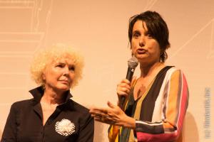 Fionnula Flanagan und Sandrine Dumas