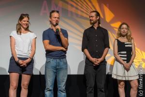 Der Western "Bruder Schwester Herz" wurde von Iris Sommerlatte (Produzentin), Tom Sommerlatte (Regie&Buch), Sebastian Fräsdorf (Schauspieler) und Sonja Kerskes (Schauspielerin) (vlnr.) vertreten.