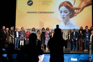 Und hier sind alle Preisträger, alle, die anwesend waren.