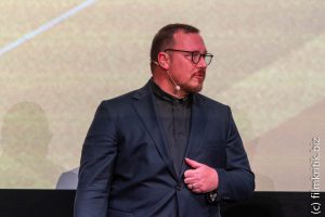 Der Festivalleiter Sascha Keilholz